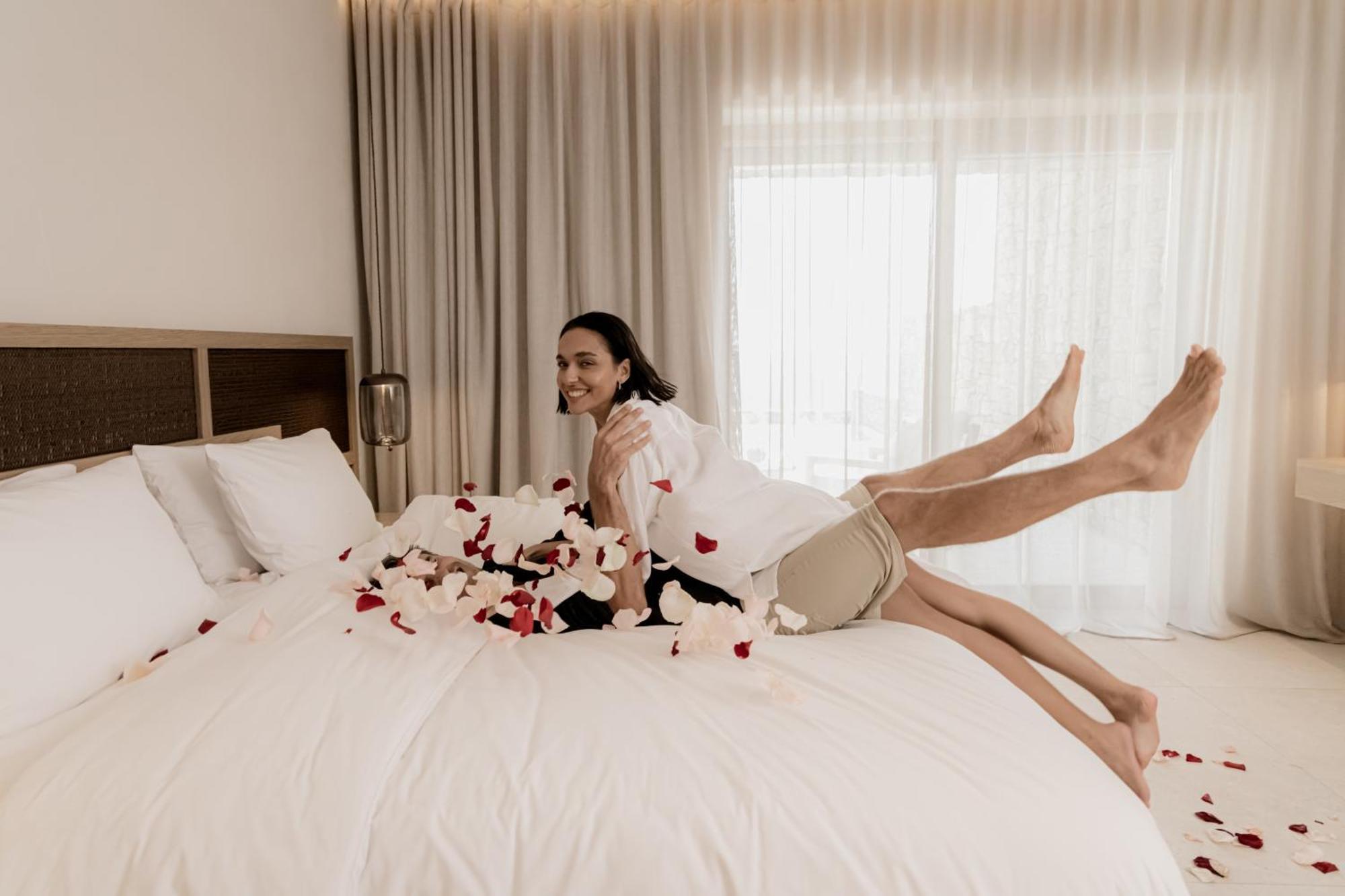 Enigma Mykonos Hideaway Suites 奥诺斯 外观 照片